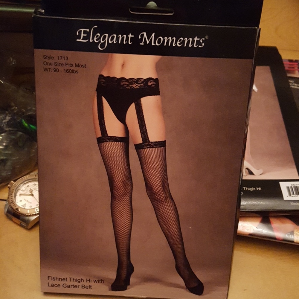ELEGENT MOMENTS FISHNET THIGH HI W GARTER BELT